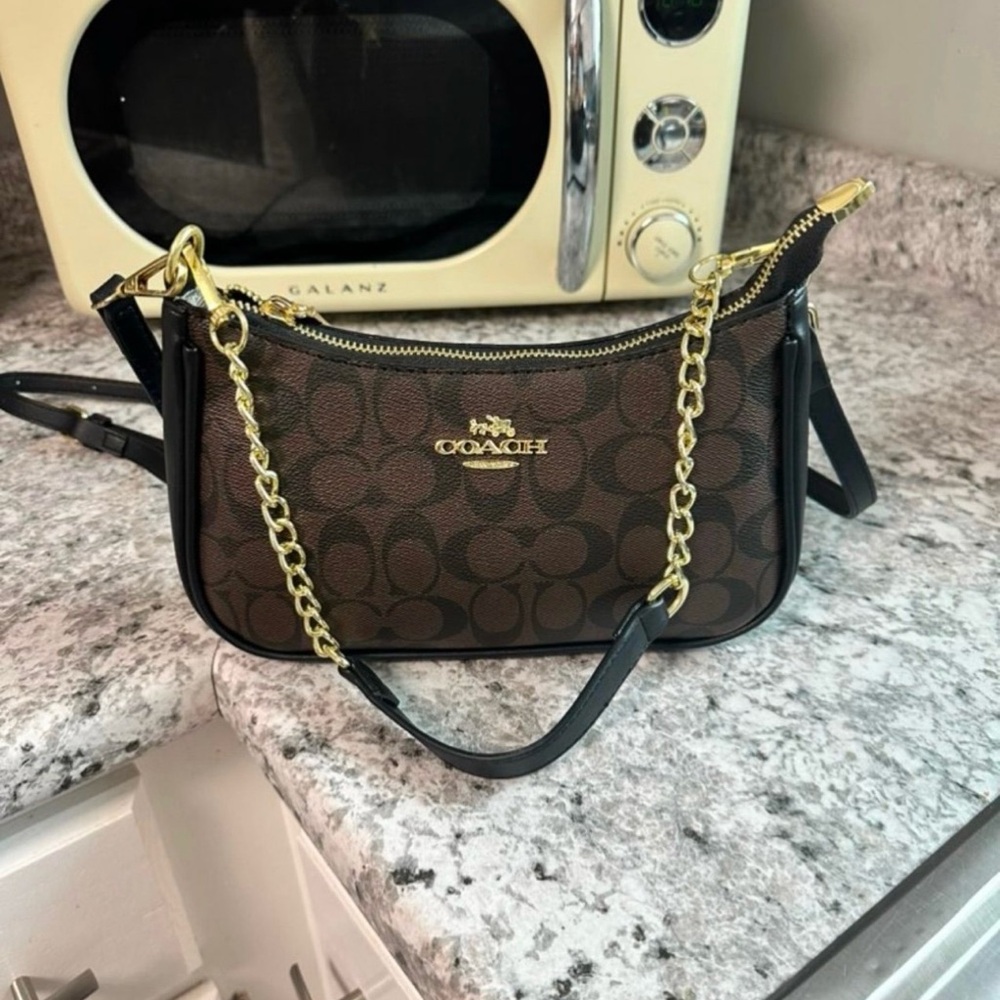 Coach Teri Shoulder Bag
